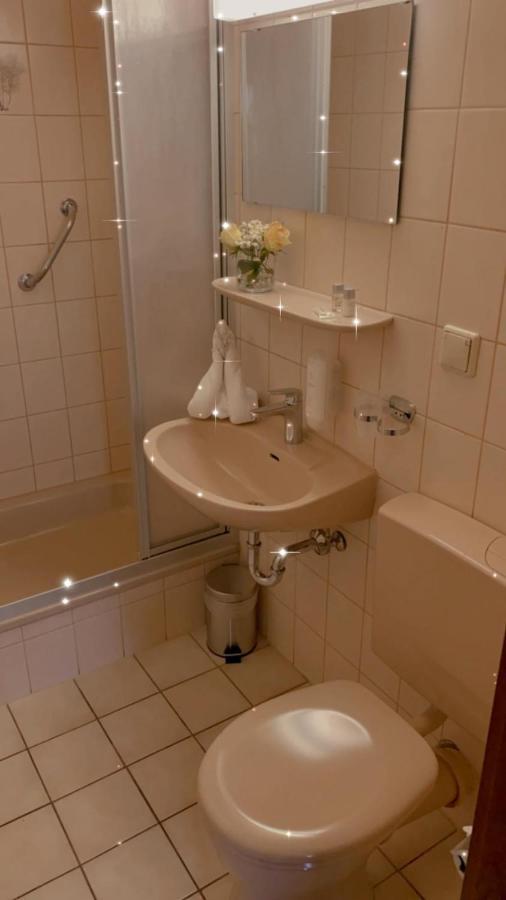 Hotel Goldene Rose Ebersbach an der Fils Dış mekan fotoğraf